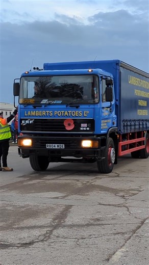 9.4K views · 85 reactions | Some of the #lorries on the move at the end of the recent The Newark Vintage Tractor & Heritage Show. #ERF #Foden #Ford #transport #haulageservices | Paul Simpson | Facebook