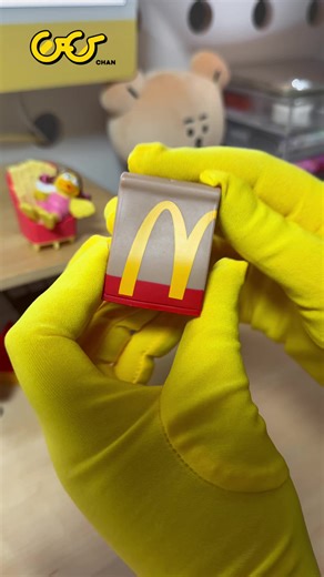 ミニチュアマクドナルドのハッピーセット開封動画