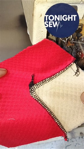 Sewing corners with an overlock machine #sewing