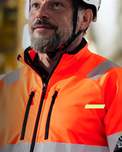 4.5K views · 33 reactions | The Leica TS20 robotic total station fits...