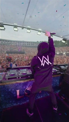 Apply now and get a chance to play at Tomorrowland Belgium.