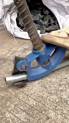 Precision Pipe Bending Using a Manual Hand Powered Conduit Bender