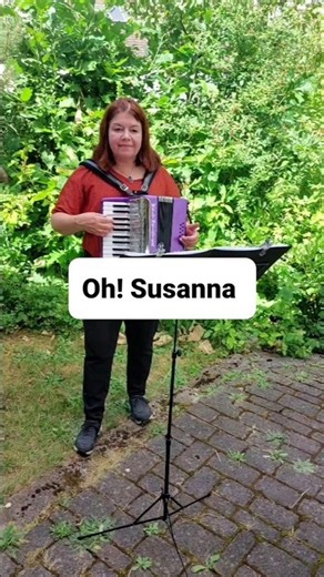 "Musik ohne Steckdose" 🪗❤ | Mini-Akkordeon im Pflegeheim - Oh Susanna