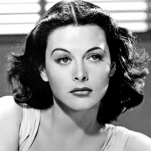 For inspiration this #WomenWednesday, we are sharing the incredible story of Jewish actor Hedy Lamarr, one of the most striking faces of Hollywood's Golden Age. It was only in recent decades that Lamarr finally received praise as an inventor and for her pioneering discovery on radio frequencies - which is used in today's modern wireless technology. | World Jewish Congress