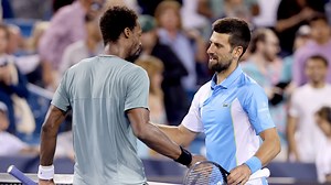 Cincinnati: pas de miracle pour Monfils, balayé par Djokovic pour la 19e fois