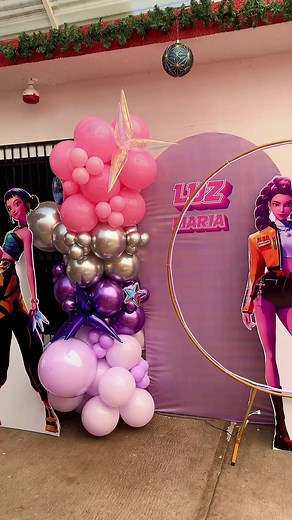 Decoración de Guerreras Kpop con Globos
