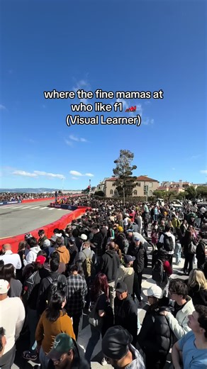 Finding F1 Fans at the Red Bull Showrun