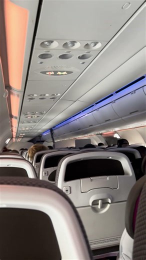 Hawaiian A21N - Gate (OGG) & Cabin #hawaiianairlines #airbusa321neo #aviation