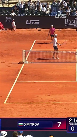 Something you rarely see! Funny moment as Khachanov ends up on the same side of the net as Dimitrov