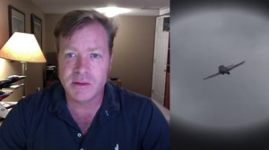 Warning: Video contains disturbing content A former Snowbirds commander analyzes video of the recent crash which claimed the life of Capt. Jenn Casey, flagging key moments in the lead-up. | CBC News