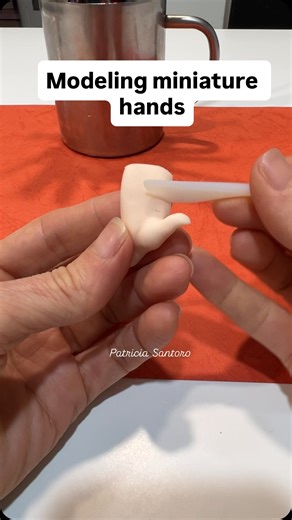 Patricia Santoro on Instagram: "Modeling miniature hands. #dolls #Fondant #hands#fantasy characters."