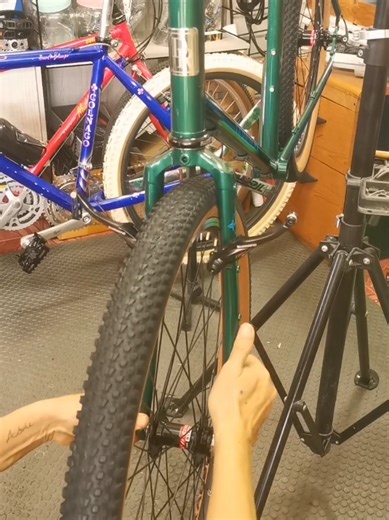 Darkrock จัดทรงMTB สายพันธุ์​ ทัวริ่ง​ แต่งแบบนี้ก็เท่ดี ชุดเกียร์3x9​ ลูกค้าบอกเล่นได้ทุก​ทางจัดไป #bicycleTouring #abicycleservice #UpgradedBike #Darkrock #CapCut