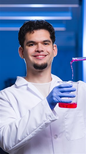 This summer Lazaro “Laz” Castano, a biomedical engineering undergrad at the FAMU-FSU College of Engineering, spent his summer in a gene editing laboratory at the University of Pennsylvania. Through his research he hopes to engineer extracellular vesicles that can better target cancer cells to deliver anti-cancer medications. . . #FAMUFSUCollegeofEngineering #FSU #FAMU | FAMU FSU College of Engineering