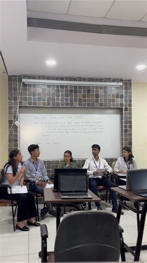 Aditi Fadtare | Vlogs on Instagram: "Aap konsi committee me ho? #fyp #trending #livewithadi #explore #lifestyle #navimumbai #sies #collegelife #collegecommittee"