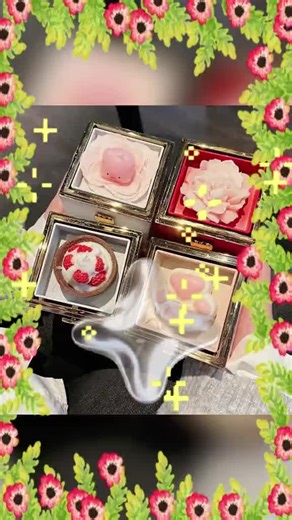 想いを伝える瞬間を、さらなる感動に変える360°回転式リングボックス。プロポーズや告白の決定的な瞬間を、独創的で忘れられないものに演出します。彼女のバレンタインや誕生日を、最高のサプライズで彩る贈り物です。 #プロポーズ準備 #サプライズ大作戦 #彼女を感動させる #記念日ギフト #開けるほど感動