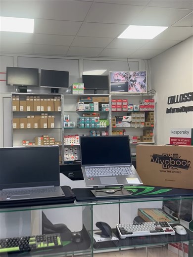 -💻 ASUS VIVOBOOK - E1504F- 🖥️ Écran : 15,6 OLED FULL HD 🧠 CPU : RZEN 5 7520UAMD 🎮 GPU : AMD RADEON 610M 💾 RAM : 16 GB DDR5 💽 Stockage : 512 GB SSD -💻 LENOVO- 🖥️ Écran : 17 POUCE 🧠 CPU : R7 3700U 🎮 GPU : VEGA 10 2GB VRAM 💾 RAM : 8 GB 💽 Stockage : 512 GB SSD