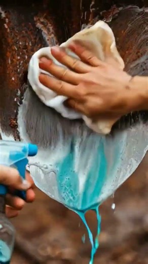 Ultra-Realistic Rust Removal on a Garden Shovel – Satisfying Cleaning Process in 4K