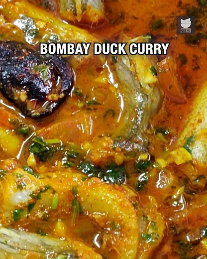 This traditional Bombay Duck Curry is aromatic, vibrant, and loaded with coastal heat. Simple ingredients, deep flavours, perfect results. Host: Chef Varun Inamdar Ingredients - To Marinate Fish - 10-12 Pcs Bombay Ducks (Cleaned) 1/2 tsp Salt 1/2 tsp Turmeric Powder To Make Curry Marinated Bombay Duck 1 Tomato (chopped) 2 Tbsp Coriander Leaves(chopped) 2 Tbsp Garlic (chopped) 1 Petal Kokum 1 /4 Tsp Ginger Paste 1/2 tsp Turmeric Powder 1 Tbsp Malvani Masala 2 Tbsp Refined Oil Salt 1/4 cup Water C