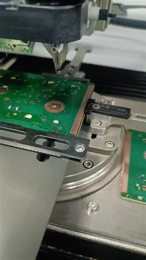 Aigelin Electronic components on Instagram: "Are you looking for a partner who can provide a one-stop service for PCBA? We have 15 years of experience in PCBA. Our PCBA factory is equipped with 7 professional SMT production lines, 2 DIP lines,programmer test workshop, special process workshop, functional repair Workshop If you have any inquiry for your projects, please feel free to contact us. E-mail：huaqiangiic@163.com WhatsApp：+8615712158984 #led#binary#encoders#makers#rigsofdoom"