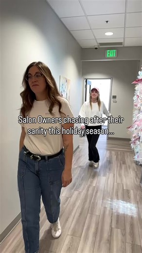 2026 is all about PEACE. And peace starts with having a StyleSmart VA. Stop chasing sanity. Stop holding everything in your head. Stop being the admin, the assistant, and the owner all at once. A StyleSmart VA brings peace by handling what drains you: • inboxes that never stop • scheduling that steals your evenings • follow-ups that fall through • backend tasks that quietly cost you money Peace is knowing it’s handled. Peace is logging off without anxiety. Peace is having support that works befo