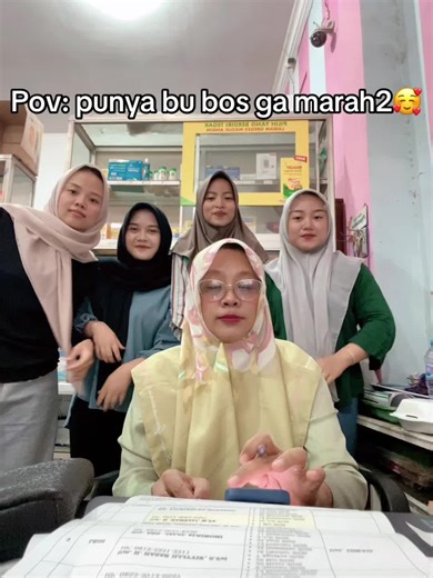 Jangan lupa beli di apotek andromeda🥰 #fyp #fypシ #fypシ゚viral #apotek #besuki