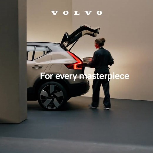 Electrified performance meets Scandinavian simplicity. The EX40 delivers instant power, intelligent design, and sustainable innovation for a drive that’s as refined as it is responsive. Book your test drive: https://loom.ly/JTuETHQ Visit us: 351 Ingles St, Port Melbourne VIC 3207 Call us: (03) 9998 7280 | Volvo Cars Melbourne