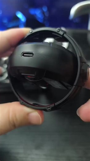 earphoneကိုရိုးရိုးကြီးတေပဲသုံးနေတုန်းလား🙄ဒီဇိုင်းဆန်းဆန်းလေးတေပြောင်းကိုင်ကြည့်လိုက်တော့နော်🤗 #T23 #earphones #earphonebluetooth #Transformers #Earbuds