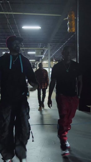 Ludacris on Instagram: "After 25 years in this industry I can’t believe that I’m fortunate enough to wake up & do things like this 🎅🏿 🎄 @mercedesbenz it’s always great doing business with you 🫡 LOVE"