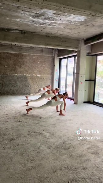 Sincronización en Body Barre: Abs y Equilibrio