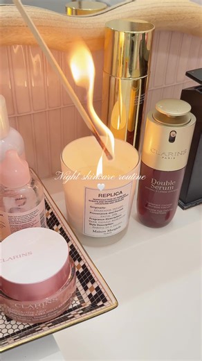 Cozy Night In: My Favorite Clarins Skincare Routine