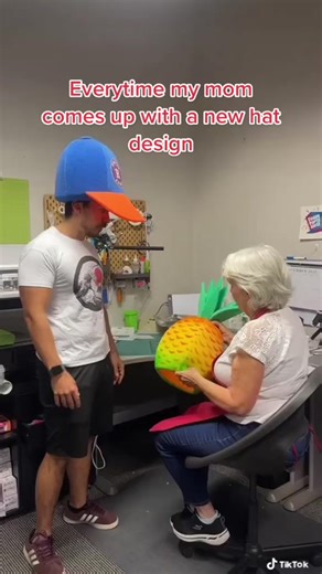 Some of these take A LOT of creativity, would you like to see any hat being made from zero? #foampartyhats #partyhats #partyhatforkids #pineapples #foamhat #foamhatgang #craftok #creativeideas #pineapplelife