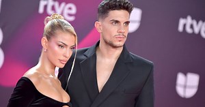 'World's hottest woman' stuns in barely-there gown