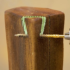 Watch a Talented Girl Create Stunning DIY Wooden Wall Decor! 👱🏻‍♀️🛠️ | 5-Minute Crafts GIRLY