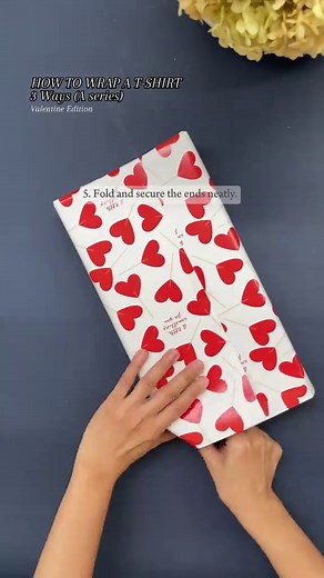 How to Wrap a T-Shirt: Elegant Gift Wrapping Guide