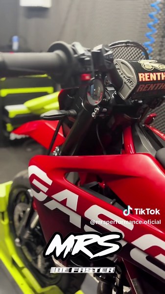 🥷 GAS GAS ES700 SM 👹 GET ON THE GAS! Hooligan version 🙈💀 ✅ Correcção de entrega de potência para melhor resposta sem quebras; ✅ Ajuste de combustivel; ✅ Ajuste de TPS; ✅ Pops & Bangs; ✅ Hardcut; #remap #gasgas #es700 #befaster