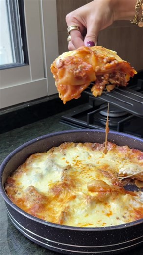 Easy Lasagna Recipe You Can Make at Home