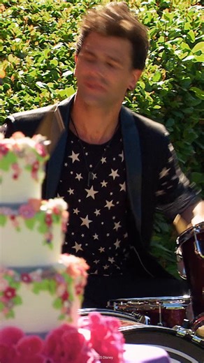 171K views · 7.2K reactions | Feliz cumpleaños a nuestra queridísima Karol Sevilla  Que se cumplan todos tus deseos hoy y siempre  | Disney Channel Latinoamérica | Facebook