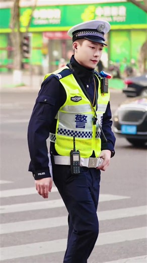 Exploring Shanghai's Traffic Police and Special Forces