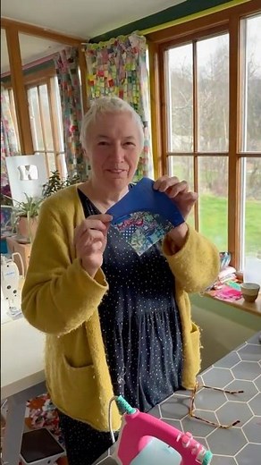 Cutting and Sewing Quilting Curves #useyourscraps #circlesquilt