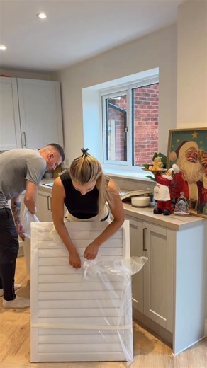 O L I V I A 💛 on Instagram: "This is your sign to invest in your home by adding @blinds2go blinds & curtains 🏡 Treat your home this Boxing Day with 20% off everything at Blinds2Go✨ #homeupgrade #newhome #newbuild #blinds #curtains gif ted"