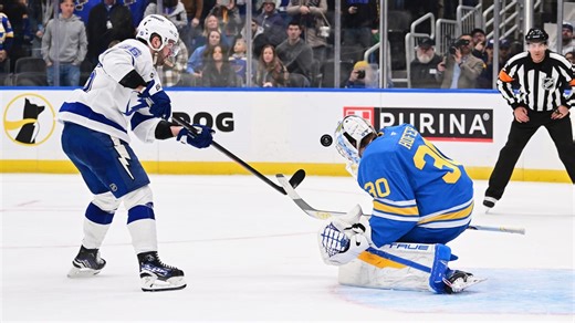 Blues recover in shootout, end Lightning's 11-game winning streak