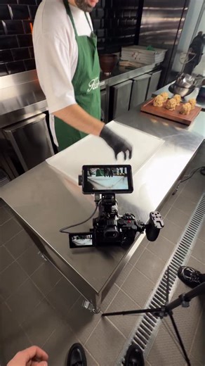 filmmaker / content - creator | #backstage #videography #essen Bts camera | Instagram