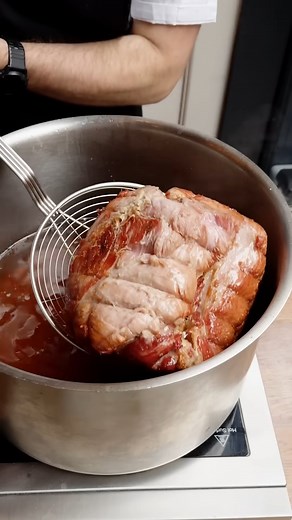 Christmas Glazed Ham LIKE A CHEF! 🎄 | Fallow