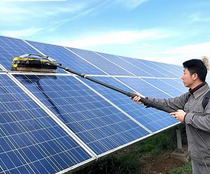 [Hot Item] Solar Cleaner Brush Photovoltaic Panel Cleaning Solar Panel Cleaning Rotating Brush Roller Brush