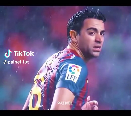 Xavi Hernandez Skills: Best Plays of the Soccer Legend