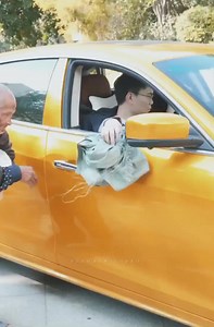 761K views · 2.8K reactions | Places Help every Poor people 鹿 Wait for end  Humanity come Frist  | Y o u H e a r t | Facebook