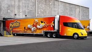 Tesla Semi Details From Frito-Lay Visit: Powertrain, Interior, Charging