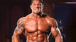 Dave Bautista's Birthday Special: Workout & Diet of ‘Drax The Destroyer’ That Helps Him Maintain His Muscular Physique | 🍏 LatestLY