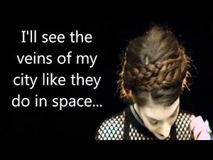 Lorde - Tennis Court (lyrics in video) HD