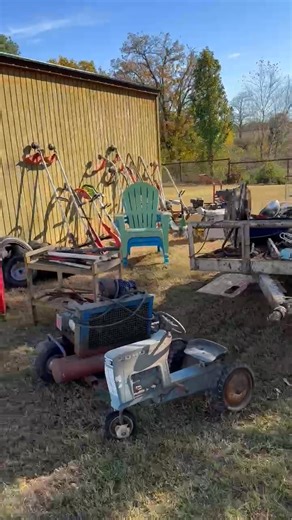 HERE IS A SMALL VIDEO OF WHAT IN THE ABSOLUTE AUCTION THAT ENLOW AND SONS IS HAVING TOMORROW AT 33932 W. 221ST S. BRISTOW IF YOU GOT ANY QUESTION PLEASE REACH OUT TO CHAD ENLOW AT 918 740 3196 OR CADE ENLOW 918 740 3201 come on out there is so much of great stuff | Enlow and Sons Equipment